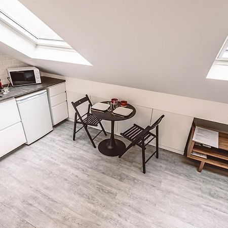 Le Coquet Logement Climatise Face A La Cathedrale - 3G Reims Kültér fotó