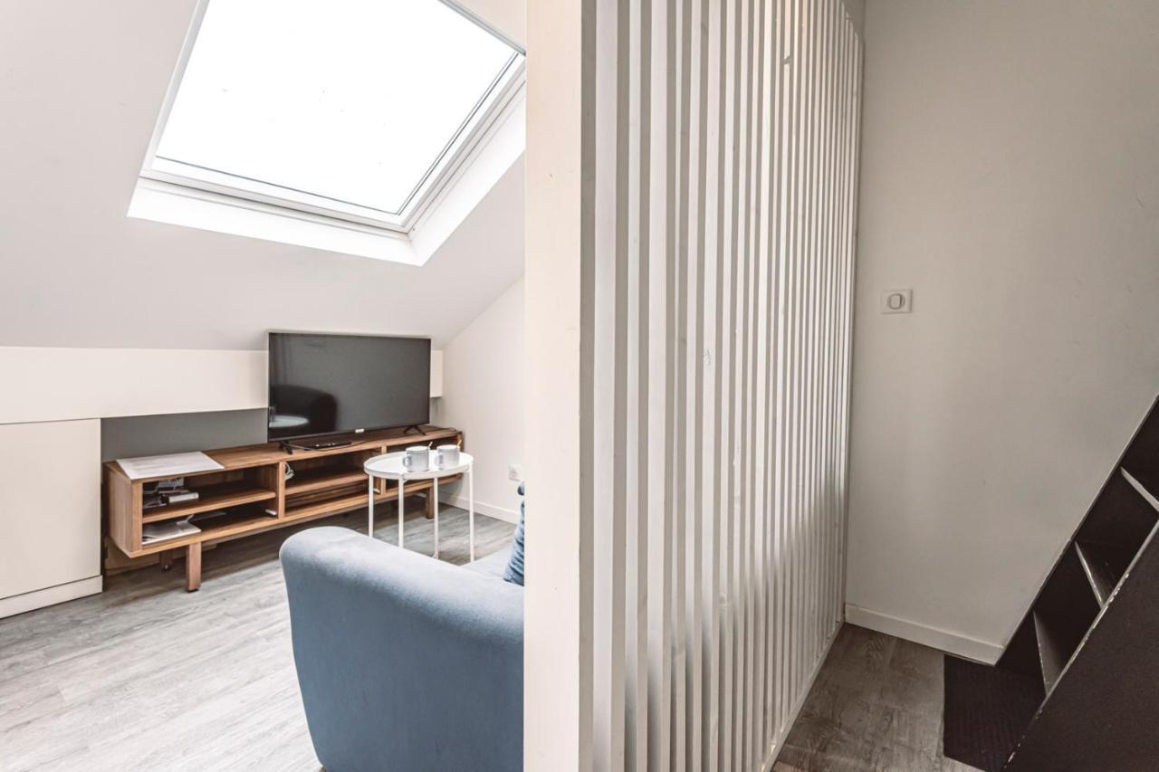 Le Coquet Logement Climatise Face A La Cathedrale - 3G Reims Kültér fotó