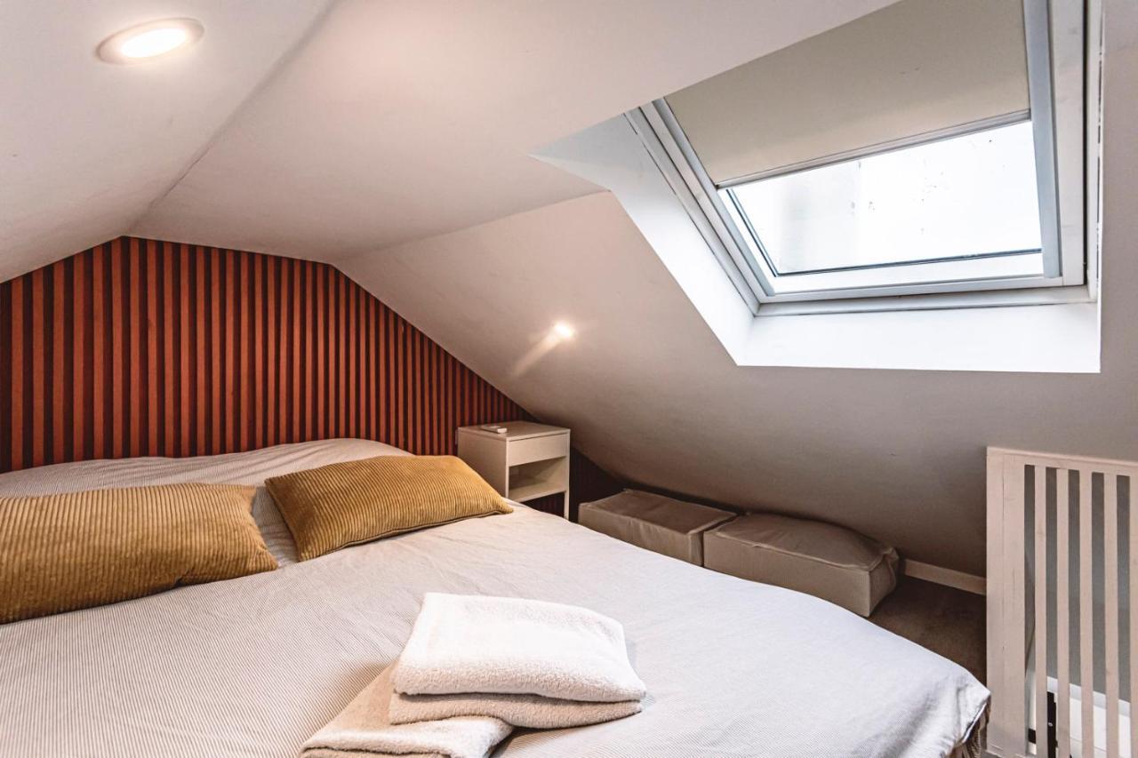 Le Coquet Logement Climatise Face A La Cathedrale - 3G Reims Kültér fotó